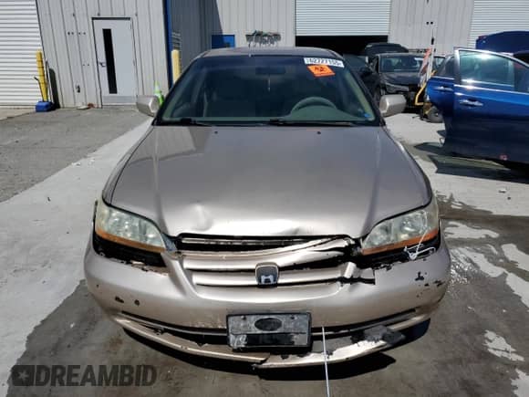 2001 Honda Accord LX с VIN 1HGCG564X1A147164, выставлен на аукционе Copart как лот 62727155 с пробегом 379 466 миль миль и Списание • Salvage title. История ставок и продаж доступна на DreamBid. Изображение 5.