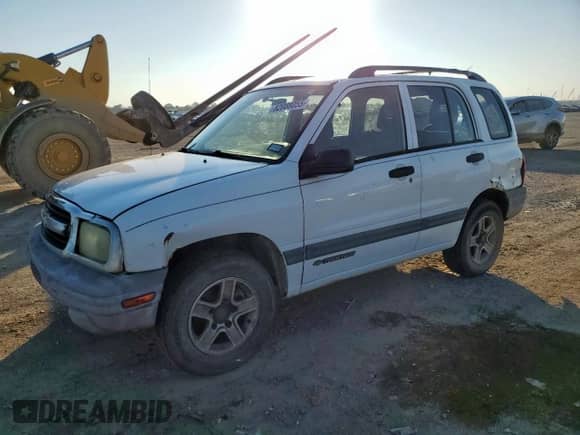2004 Chevrolet Tracker с VIN 2CNBE134646915507, выставлен на аукционе Copart как лот 82088055 с пробегом 223 216 миль миль и Списание • Salvage title. История ставок и продаж доступна на DreamBid. Изображение 1.