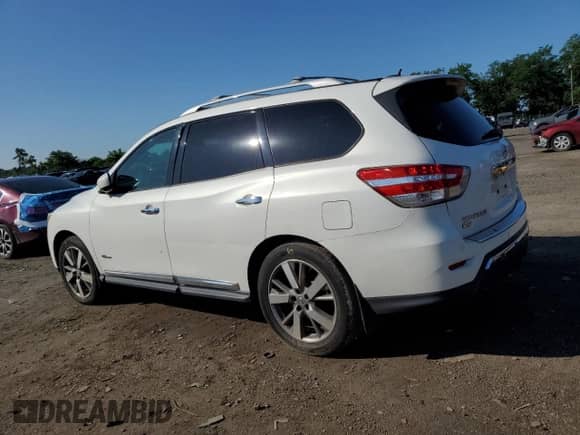 2014 Nissan Pathfinder Platinum Hybrid with VIN 5N1CR2MM6EC653459, listed as a Copart auction lot 61340545 with 148,062 mi miles and Salvage title. Bid and sale history available at DreamBid. Image 2.