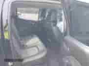 2021 Chevrolet Colorado 4WD Z71 z VIN 1GCGTDEN5M1190797, wystawiony jako IAAI lot #42473079 z przebiegiem 77 290 mil mil oraz . Historia ofert i sprzedaży dostępna na DreamBid. Obrazek 8.