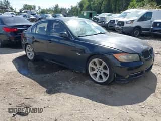 2007 BMW 3 Series 335i z VIN WBAVB73547VF53862, wystawiony jako IAAI lot #43363685 z przebiegiem 208 519 mil mil oraz . Historia ofert i sprzedaży dostępna na DreamBid. Obrazek 1.