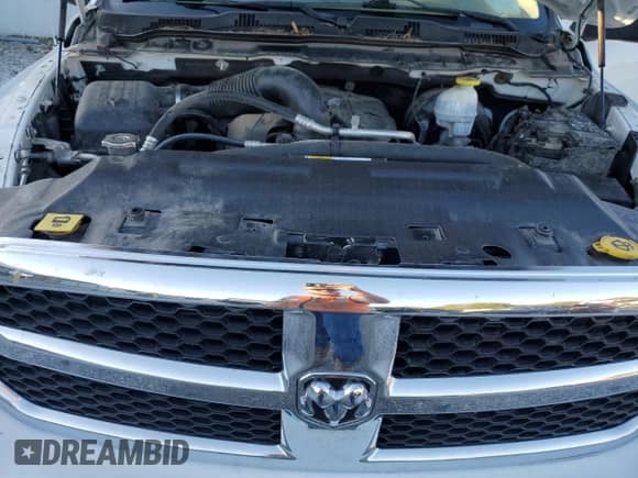 2018 Ram 1500 Big Horn z VIN 1C6RR7LT4JS240256, wystawiony jako Copart lot #87216715 z przebiegiem 195 216 mil mil oraz Czysty tytuł • Clean title. Historia ofert i sprzedaży dostępna na DreamBid. Obrazek 11.