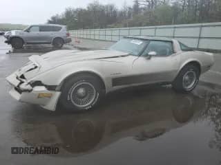 1982 Chevrolet Corvette с VIN 1G1AY0780C5109728, выставлен на аукционе Copart как лот 55628315 с пробегом 61 806 миль миль и Списание • Salvage title. История ставок и продаж доступна на DreamBid. Изображение 1.