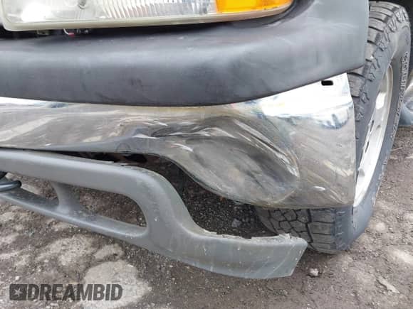 2004 Chevrolet Tahoe LS с VIN 1GNEK13Z04J271034, выставлен на аукционе IAAI как лот 41796281 с пробегом 213 966 миль миль и . История ставок и продаж доступна на DreamBid. Изображение 19.