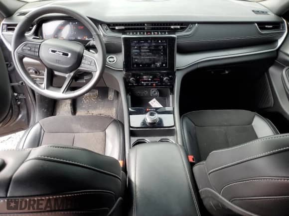 2024 Jeep Grand Cherokee Altitude with VIN 1C4RJKAG4R8562185, listed as a Copart auction lot 47642375 with 3,139 mi miles and Clean title. Bid and sale history available at DreamBid. Image 8.