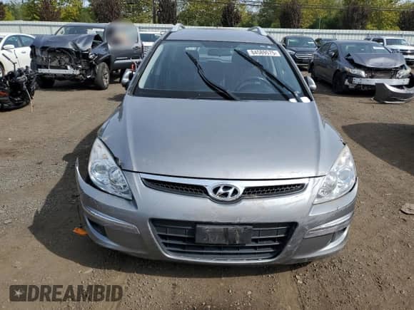 2011 Hyundai Elantra GLS z VIN KMHDC8AE9BU119075, wystawiony jako Copart lot #84589575 z przebiegiem 112 865 mil mil oraz Szkoda całkowita • Salvage title. Historia ofert i sprzedaży dostępna na DreamBid. Obrazek 5.