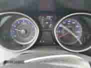 2013 Hyundai Elantra SE z VIN KMHDH6AE1DU019187, wystawiony jako Copart lot #50271015 z przebiegiem 117 775 mil mil oraz Szkoda całkowita • Salvage title. Historia ofert i sprzedaży dostępna na DreamBid. Obrazek 9.