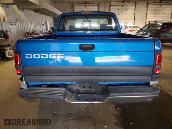 1998 Dodge 1500 с VIN 1B7HC16Y1WS629714, выставлен на аукционе Copart как лот 46881174 с пробегом 182 179 миль миль и На запчасти • Non repairable. История ставок и продаж доступна на DreamBid. Изображение 6.