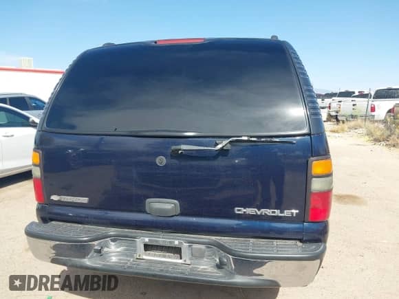 2005 Chevrolet Tahoe Z71 z VIN 1GNEC13T95R117241, wystawiony jako IAAI lot #42019838 z przebiegiem 221 658 mil mil oraz . Historia ofert i sprzedaży dostępna na DreamBid. Obrazek 16.