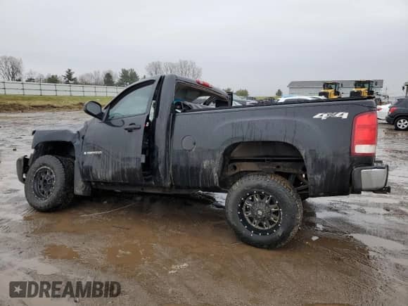 2007 GMC Sierra 1500 Work Truck z VIN 1GTEK14X27Z626622, wystawiony jako Copart lot #86516794 z przebiegiem Nie podano mil oraz Czysty tytuł • Clean title. Historia ofert i sprzedaży dostępna na DreamBid. Obrazek 2.