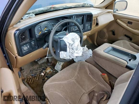 2000 GMC Sierra 1500 SL с VIN 1GTEC14W8YZ186623, выставлен на аукционе Copart как лот 59762325 с пробегом 154 334 миль миль и Списание • Salvage title. История ставок и продаж доступна на DreamBid. Изображение 8.