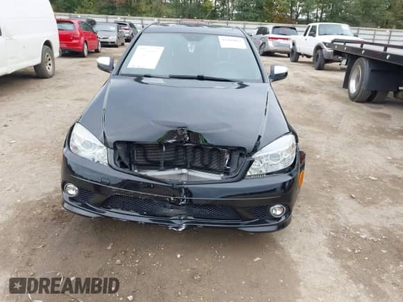 2009 Mercedes-Benz C 300 Sport z VIN WDDGF81X09R045624, wystawiony jako IAAI lot #43385057 z przebiegiem 94 917 mil mil oraz . Historia ofert i sprzedaży dostępna na DreamBid. Obrazek 6.