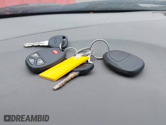 2014 Chevrolet Traverse LT с VIN 1GNKRGKD4EJ322401, выставлен на аукционе IAAI как лот 42860526 с пробегом 180 433 миль миль и . История ставок и продаж доступна на DreamBid. Изображение 11.