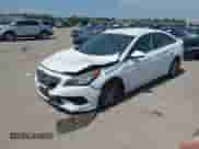 2015 Hyundai Sonata SE с VIN 5NPE24AF2FH224747, выставлен на аукционе IAAI как лот 43189060 с пробегом 96 229 миль миль и . История ставок и продаж доступна на DreamBid. Изображение 2.