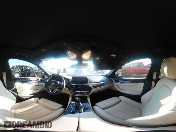 2018 BMW 5 Series 530i xDrive с VIN WBAJA7C50JWA73210, выставлен на аукционе IAAI как лот 43209280 с пробегом 108 210 миль миль и . История ставок и продаж доступна на DreamBid. Изображение 18.