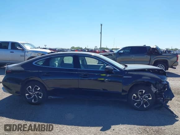 2024 Hyundai Sonata SEL с VIN KMHL64JA1RA379765, выставлен на аукционе IAAI как лот 43558692 с пробегом 40 587 миль миль и . История ставок и продаж доступна на DreamBid. Изображение 12.