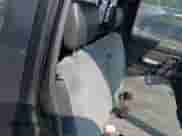 1993 Nissan Frontier z VIN 1N6SD11S1PC337477, wystawiony jako IAAI lot #42484241 z przebiegiem 89 985 mil mil oraz . Historia ofert i sprzedaży dostępna na DreamBid. Obrazek 8.