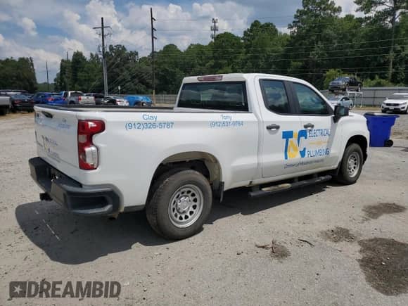 2019 Chevrolet Silverado 1500 Work Truck z VIN 1GCRWAEH5KZ329463, wystawiony jako Copart lot #66695655 z przebiegiem 71 406 mil mil oraz Szkoda całkowita • Salvage title. Historia ofert i sprzedaży dostępna na DreamBid. Obrazek 3.