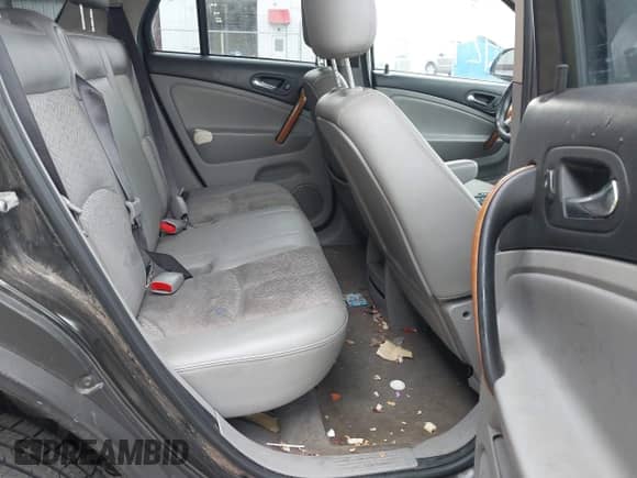 2007 Saturn VUE V6 with VIN 5GZCZ63497S870587, listed as a IAAI auction lot 42410185 with 119,460 mi miles and . Bid and sale history available at DreamBid. Image 8.