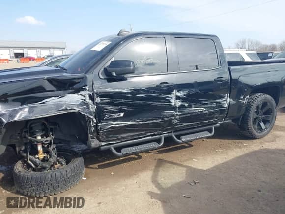 2017 Chevrolet Silverado 1500 LTZ z VIN 3GCUKSEJ4HG269134, wystawiony jako IAAI lot #41772278 z przebiegiem 103 707 mil mil oraz . Historia ofert i sprzedaży dostępna na DreamBid. Obrazek 14.