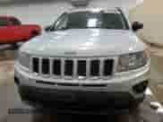 2011 Jeep Compass Latitude with VIN 1J4NT1FB6BD260856, listed as a Copart auction lot 81098705 with 111,933 mi miles and Clean title. Bid and sale history available at DreamBid. Image 5.