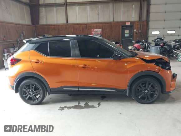 2024 Nissan Kicks SR с VIN 3N1CP5DVXRL537411, выставлен на аукционе IAAI как лот 43146445 с пробегом 15 740 миль миль и . История ставок и продаж доступна на DreamBid. Изображение 13.