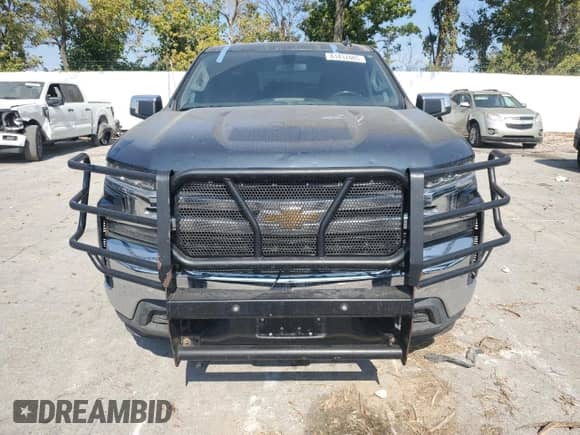 2019 Chevrolet Silverado 1500 LT z VIN 3GCPWCEDXKG307359, wystawiony jako Copart lot #81437485 z przebiegiem 158 952 mil mil oraz Szkoda całkowita • Salvage title. Historia ofert i sprzedaży dostępna na DreamBid. Obrazek 5.