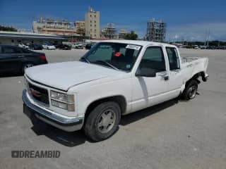 1996 GMC Sierra 1500 with VIN 2GTEC19W8T1520613, listed as a Copart auction lot 70603714 with 356,192 mi miles and Salvage title. Bid and sale history available at DreamBid. Image 1.