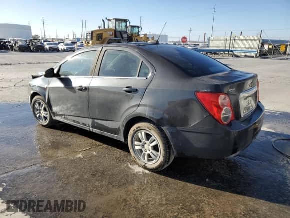 2015 Chevrolet Sonic LT с VIN 1G1JD5SH0F4130363, выставлен на аукционе Copart как лот 75983364 с пробегом 134 909 миль миль и Списание • Salvage title. История ставок и продаж доступна на DreamBid. Изображение 2.