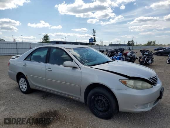 2005 Toyota Camry STD с VIN 4T1BE32K25U547776, выставлен на аукционе Copart как лот 71268495 с пробегом 382 792 миль миль и Списание • Salvage title. История ставок и продаж доступна на DreamBid. Изображение 4.