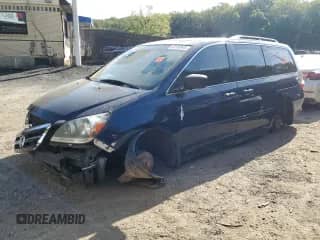2006 Honda Odyssey Touring z VIN 5FNRL38806B058341, wystawiony jako Copart lot #85156945 z przebiegiem 179 897 mil mil oraz Szkoda całkowita • Salvage title. Historia ofert i sprzedaży dostępna na DreamBid. Obrazek 1.