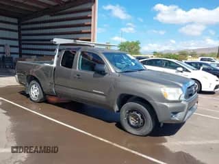 2013 Toyota Tacoma with VIN 5TFTX4CN3DX035944, listed as a IAAI auction lot 43274231 with 25,435 mi miles and . Bid and sale history available at DreamBid. Image 1.