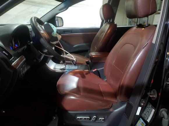 2010 Hyundai Veracruz Limited with VIN KM8NUDCC8AU135420, listed as a Copart auction lot 64364365 with 229,364 mi miles and Clean title. Bid and sale history available at DreamBid. Image 7.