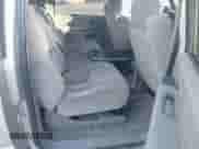 2005 Chevrolet Suburban LS с VIN 3GNEC16Z95G195227, выставлен на аукционе IAAI как лот 41725615 с пробегом 314 340 миль миль и . История ставок и продаж доступна на DreamBid. Изображение 8.