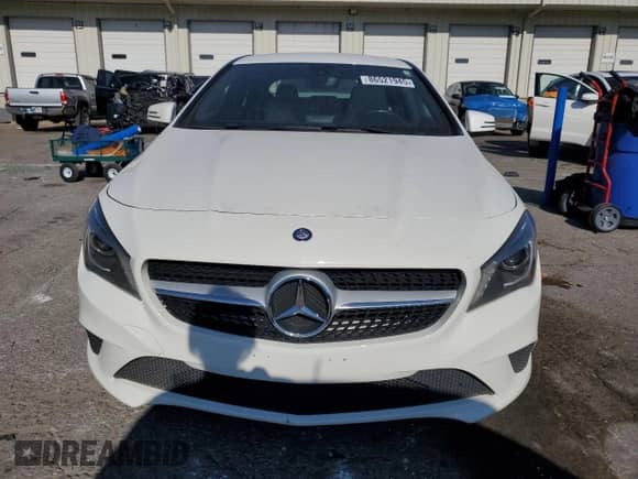 2014 Mercedes-Benz CLA 250 с VIN WDDSJ4EB4EN033364, выставлен на аукционе Copart как лот 86521945 с пробегом 78 902 миль миль и Списание • Salvage title. История ставок и продаж доступна на DreamBid. Изображение 5.