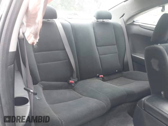 2005 Honda Accord EX-L с VIN 1HGCM72605A011482, выставлен на аукционе IAAI как лот 39668472 с пробегом Не указан миль и . История ставок и продаж доступна на DreamBid. Изображение 8.