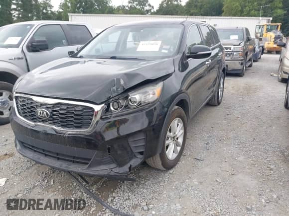 2020 Kia Sorento L with VIN 5XYPG4A37LG628761, listed as a IAAI auction lot 42959898 with 141,947 mi miles and . Bid and sale history available at DreamBid. Image 17.