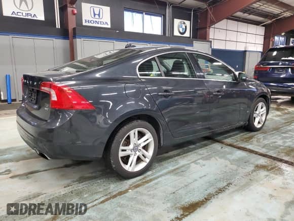 2015 Volvo S60 T5 Premier с VIN YV1612TB3F2315107, выставлен на аукционе Copart как лот 42019395 с пробегом 119 846 миль миль и Чистый • Clean title. История ставок и продаж доступна на DreamBid. Изображение 3.