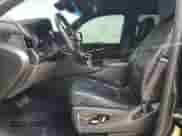 2016 Cadillac Escalade Platinum with VIN 1GYS4DKJ5GR310994, listed as a Copart auction lot 84371145 with 124,287 mi miles and Clean title. Bid and sale history available at DreamBid. Image 7.