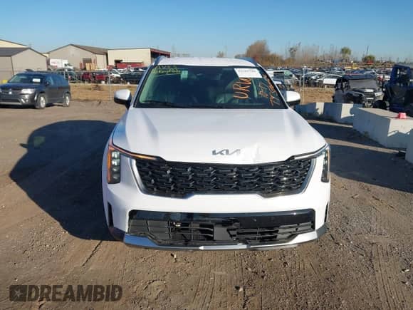 2024 Kia Sorento S with VIN 5XYRL4JC8RG286170, listed as a IAAI auction lot 43569786 with 33,389 mi miles and . Bid and sale history available at DreamBid. Image 12.