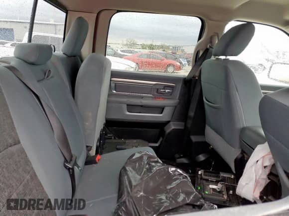 2018 Ram 1500 Big Horn z VIN 3C6RR6LT4JG174342, wystawiony jako Copart lot #51772805 z przebiegiem 50 458 mil mil oraz Szkoda całkowita • Salvage title. Historia ofert i sprzedaży dostępna na DreamBid. Obrazek 10.