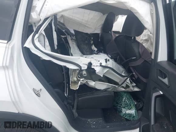 2021 Volkswagen Tiguan SE с VIN 3VV2B7AXXMM021417, выставлен на аукционе IAAI как лот 42869197 с пробегом 83 000 миль миль и . История ставок и продаж доступна на DreamBid. Изображение 8.