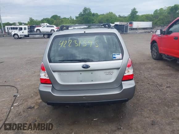 2007 Subaru Forester Special Sports XT z VIN JF1SG69637H740500, wystawiony jako IAAI lot #42231595 z przebiegiem 106 758 mil mil oraz . Historia ofert i sprzedaży dostępna na DreamBid. Obrazek 16.