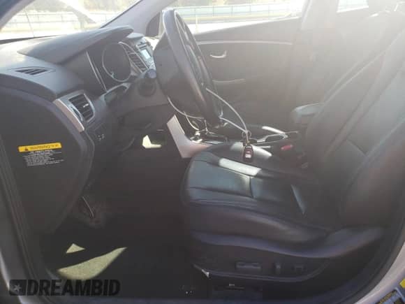 2013 Hyundai Elantra z VIN KMHD35LE6DU036959, wystawiony jako Copart lot #86460415 z przebiegiem 103 382 mil mil oraz Szkoda całkowita • Salvage title. Historia ofert i sprzedaży dostępna na DreamBid. Obrazek 7.