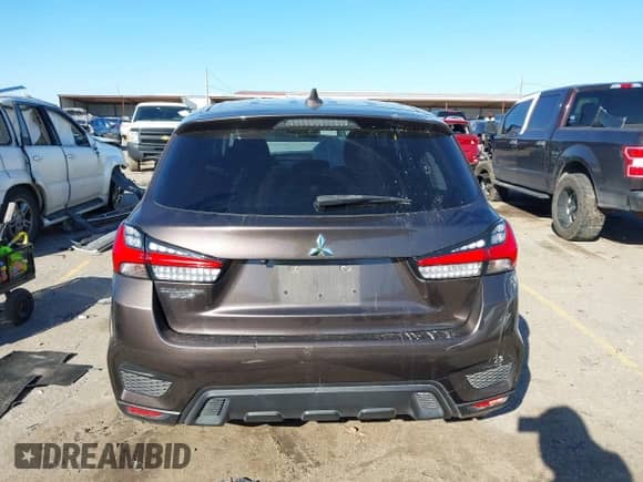 2021 Mitsubishi Outlander ES z VIN JA4APUAU1MU000896, wystawiony jako IAAI lot #41721805 z przebiegiem 101 199 mil mil oraz . Historia ofert i sprzedaży dostępna na DreamBid. Obrazek 16.