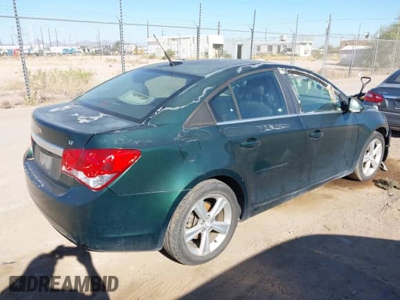 2014 Chevrolet Cruze 2LT с VIN 1G1PE5SB7E7307832, выставлен на аукционе IAAI как лот 43182061 с пробегом 146 321 миль миль и . История ставок и продаж доступна на DreamBid. Изображение 4.