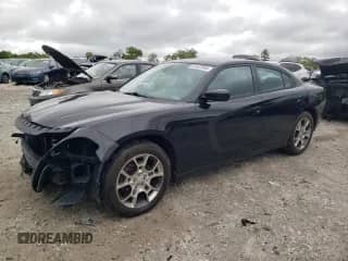 2016 Dodge Charger SE z VIN 2C3CDXFG1GH105316, wystawiony jako Copart lot #57672345 z przebiegiem 175 138 mil mil oraz Szkoda całkowita • Salvage title. Historia ofert i sprzedaży dostępna na DreamBid. Obrazek 1.