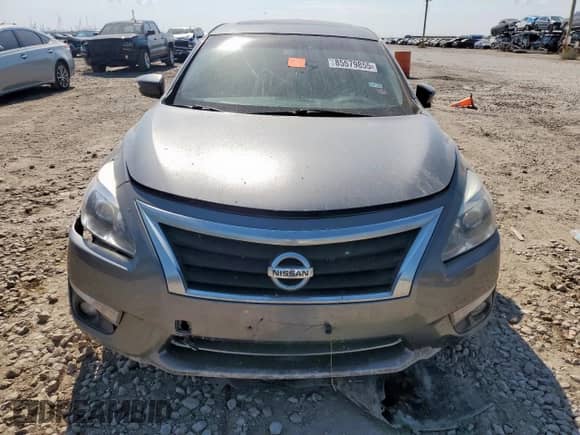 2015 Nissan Altima SL with VIN 1N4AL3AP5FN921303, listed as a Copart auction lot 85579855 with 236,654 mi miles and Salvage title. Bid and sale history available at DreamBid. Image 5.