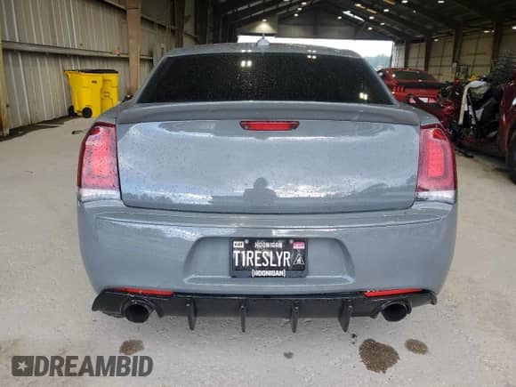 2018 Chrysler 300 S с VIN 2C3CCABTXJH223004, выставлен на аукционе Copart как лот 65129955 с пробегом 106 436 миль миль и Списание • Salvage title. История ставок и продаж доступна на DreamBid. Изображение 6.