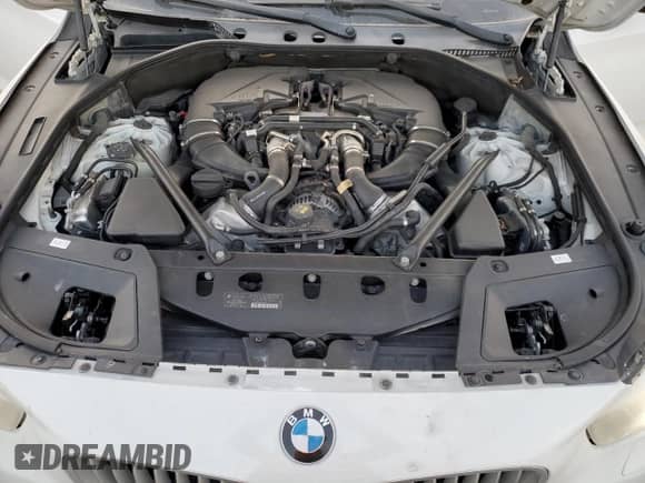 2013 BMW 5 Series с VIN WBASN0C53DDW92624, выставлен на аукционе Copart как лот 76351544 с пробегом 119 595 миль миль и На запчасти • Non repairable. История ставок и продаж доступна на DreamBid. Изображение 12.